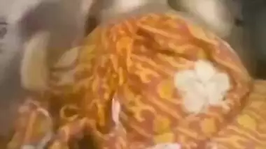 Unsatisfied Muslim Desi XXX wife showing her sexy assets