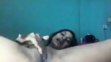 XXX masturbation is an integral part of weekend of skinny Desi teen
