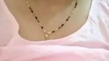 Desi diva flashes XXX titties to online client tipping her for striptease