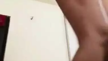 Hot XXX dance of nude Desi beauty showing perfect body and pussy