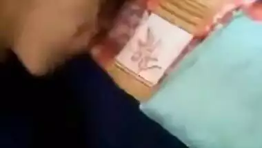 Young man tries to catch Indian sex woman in the nude to film a XXX movie