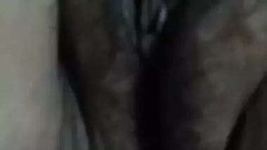 Tired Indian worker comes home and relaxes thanks to wife's pussy