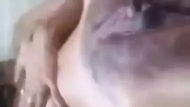 Desi gets naked and ineptly masturbates her XXX twat getting sex delight